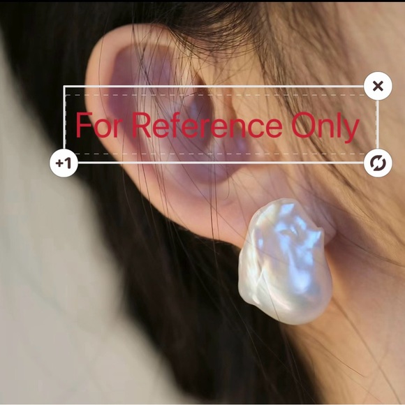 Natural Baroque Pearl Earrings - Picture 3 of 3